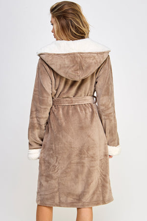 Sydney Robe