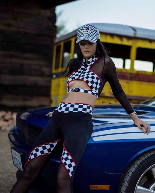 2pc-sexy-race-car-driver