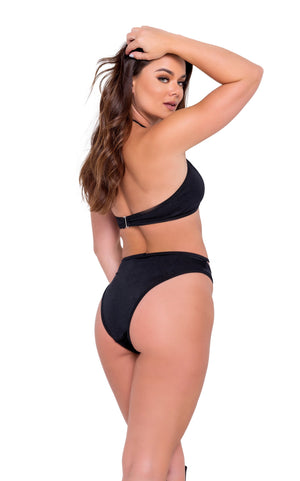 high-waisted-shorts-with-cutout-panel