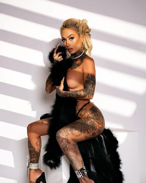 hollywood-glam-luxury-robe-3