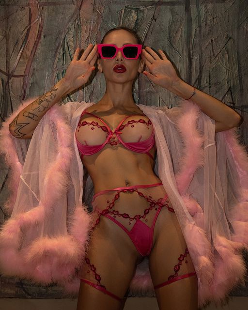 kiss-tell-3-piece-short-set