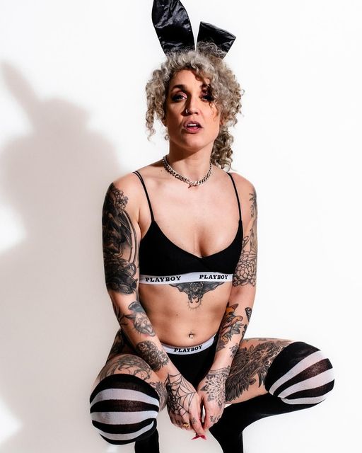 playboy-lifestyle-2-piece-set