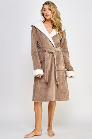 Sydney Robe