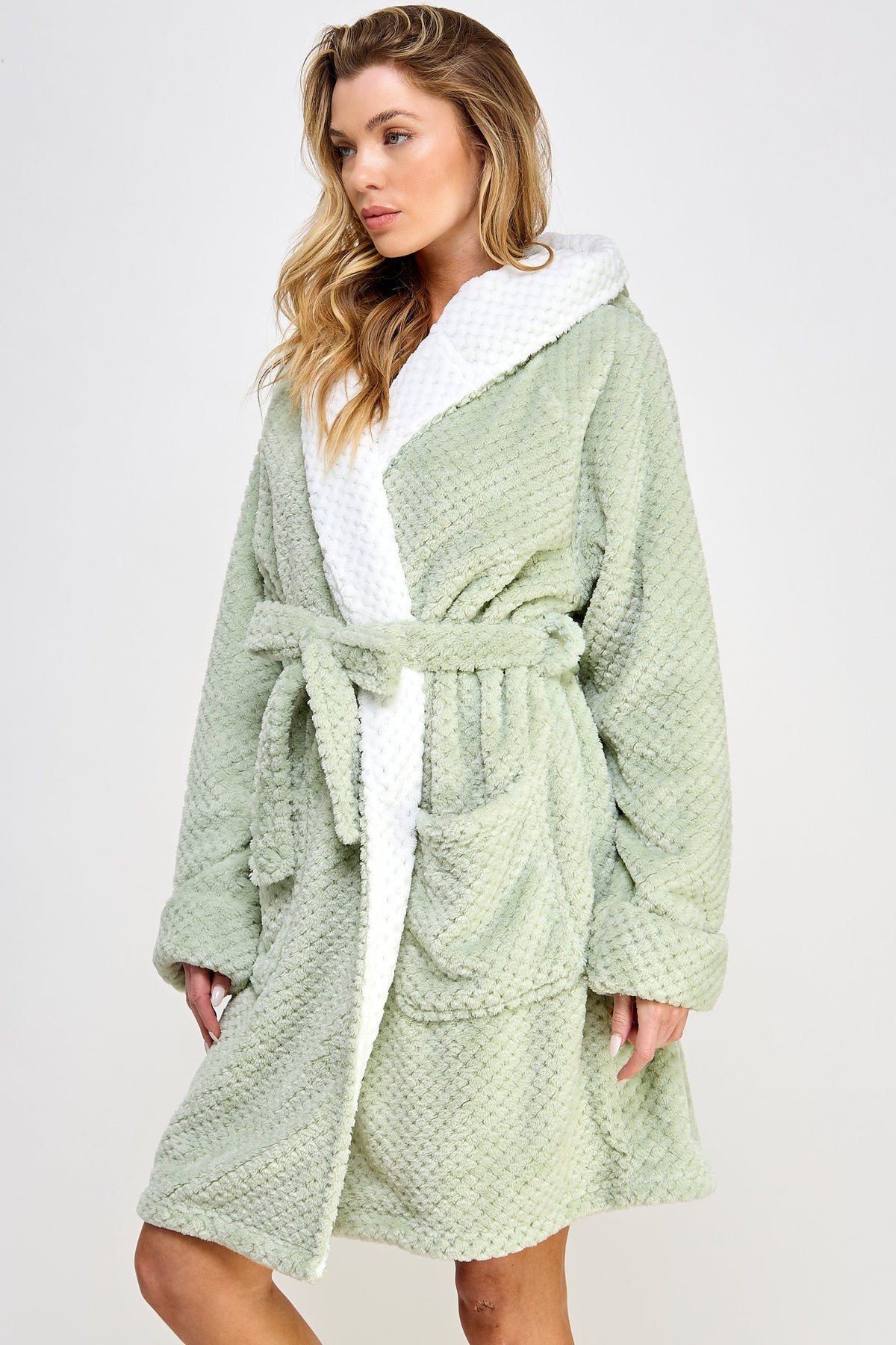 Bailey Robe