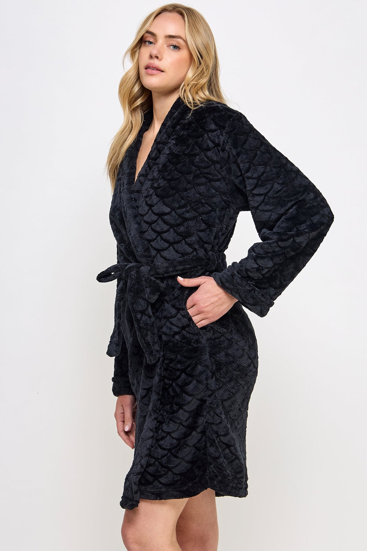 Ariel Robe