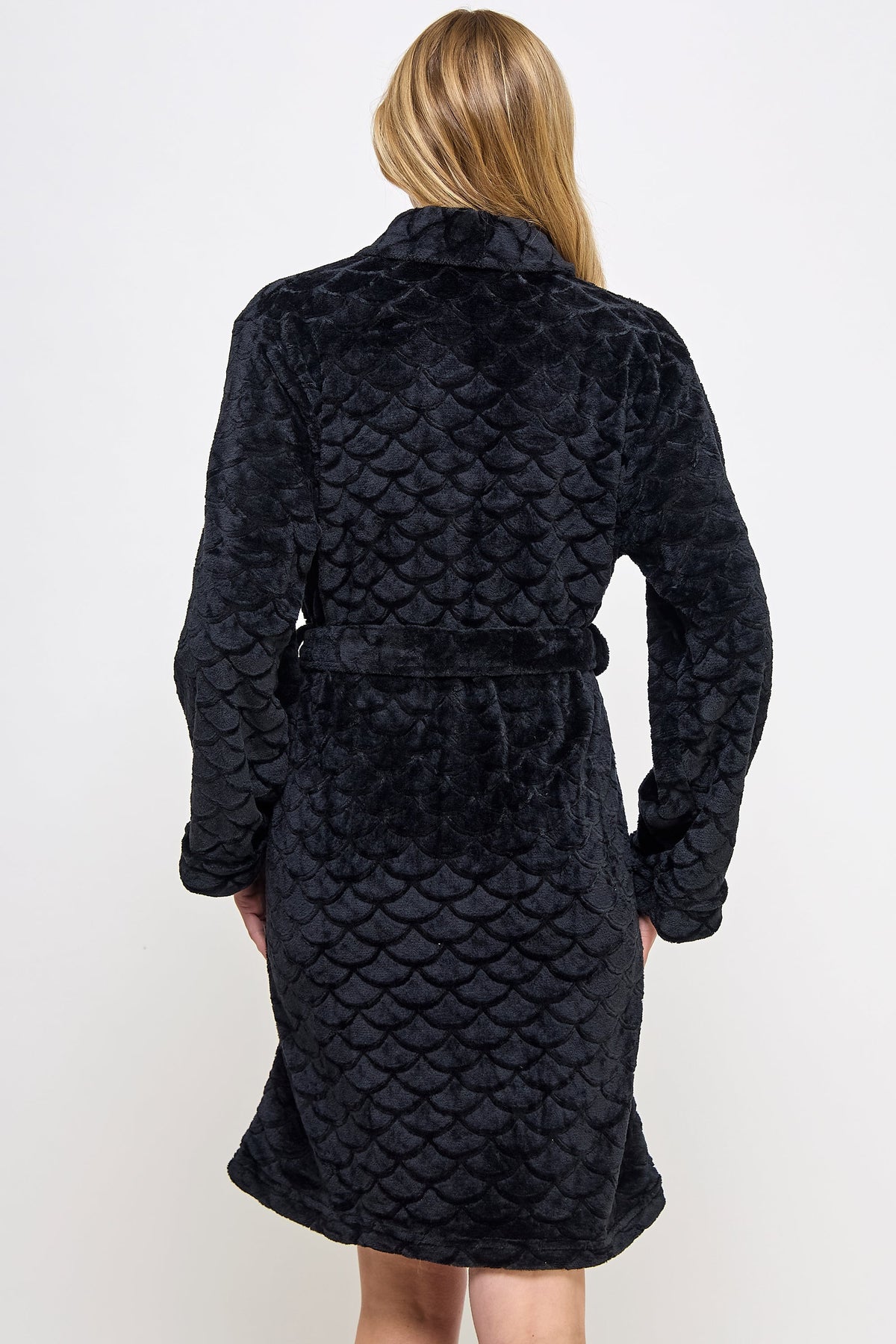 Ariel Robe