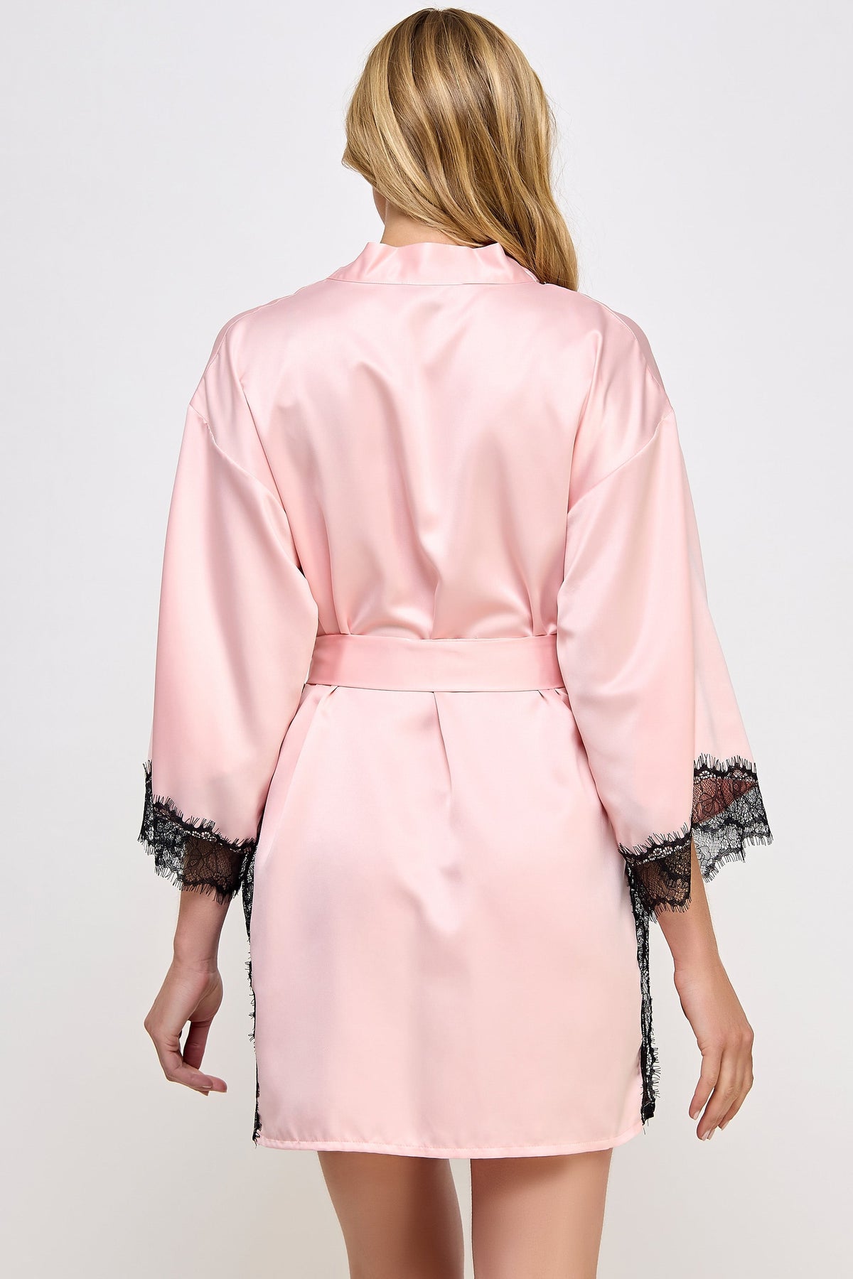 Isadora Robe