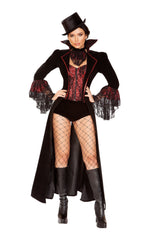 4pc-the-lusty-vampire